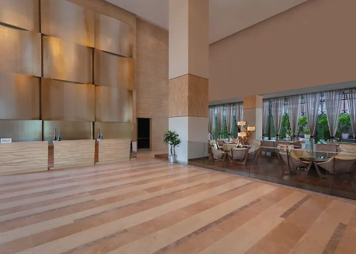 Doubletree By Hilton Gurugram Baani Square